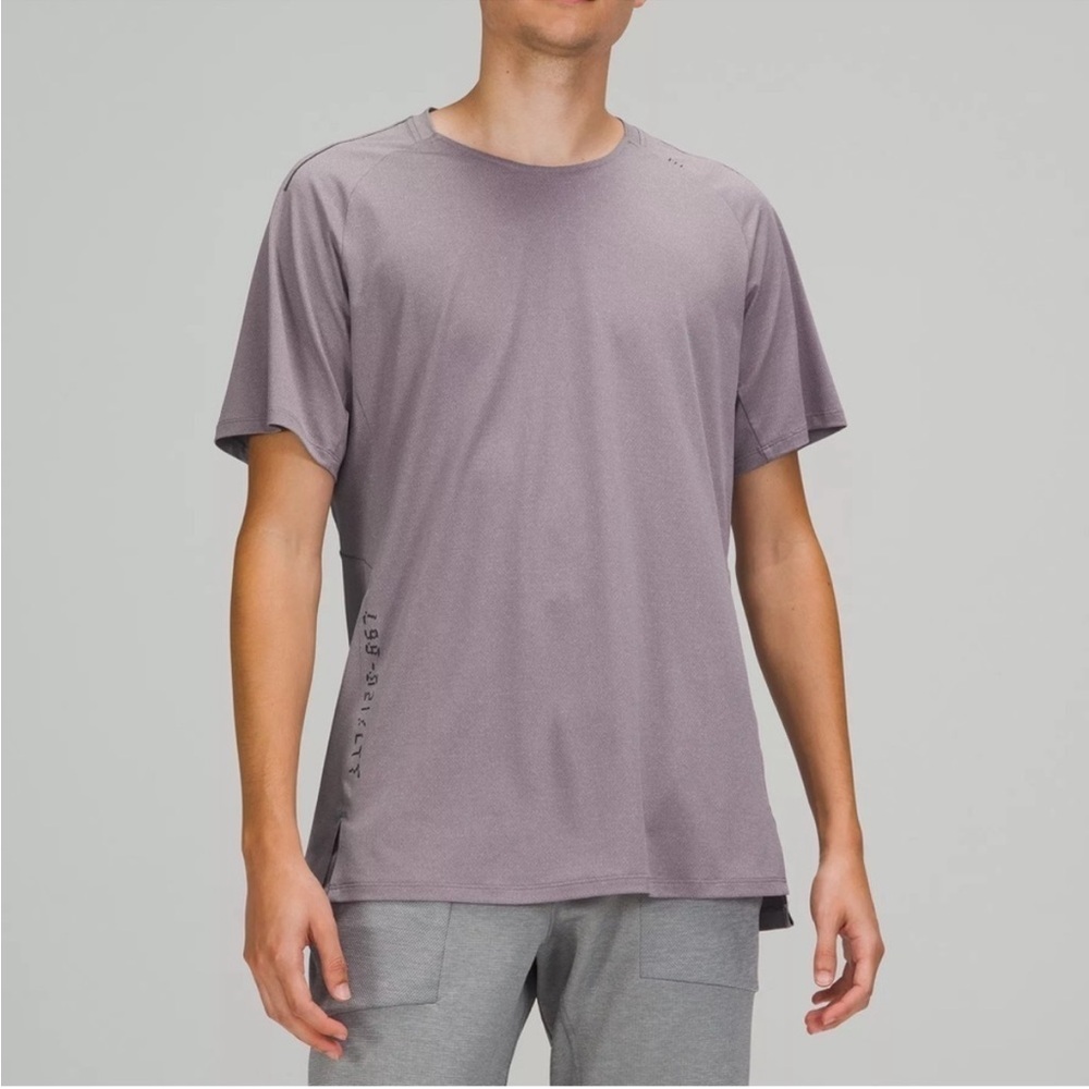 lululemon license to train shirt - lunar rock